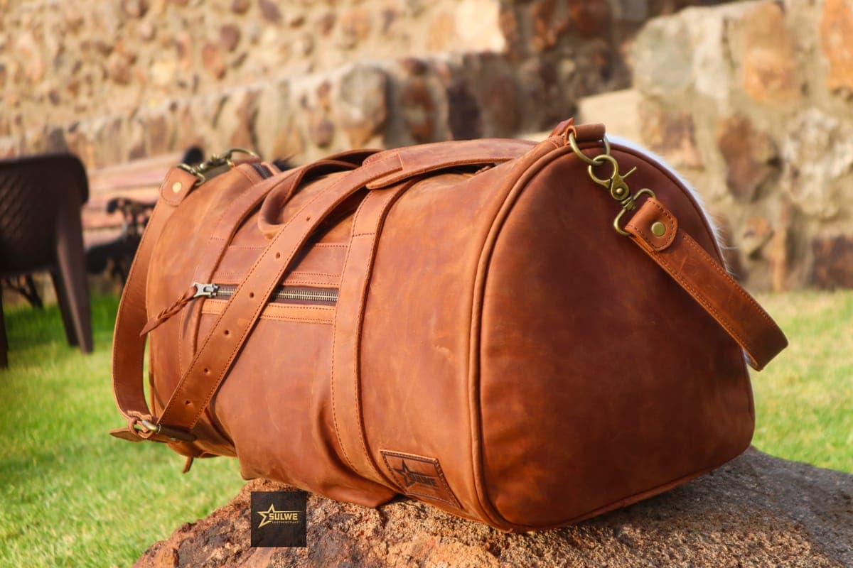 Enkiteng Weekender — genuine leather, Sulwe Leathercraft (view 2)