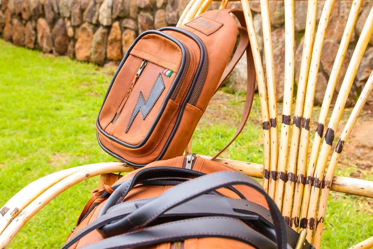 Pawa Cross Bag — genuine leather, Sulwe Leathercraft (view 3)